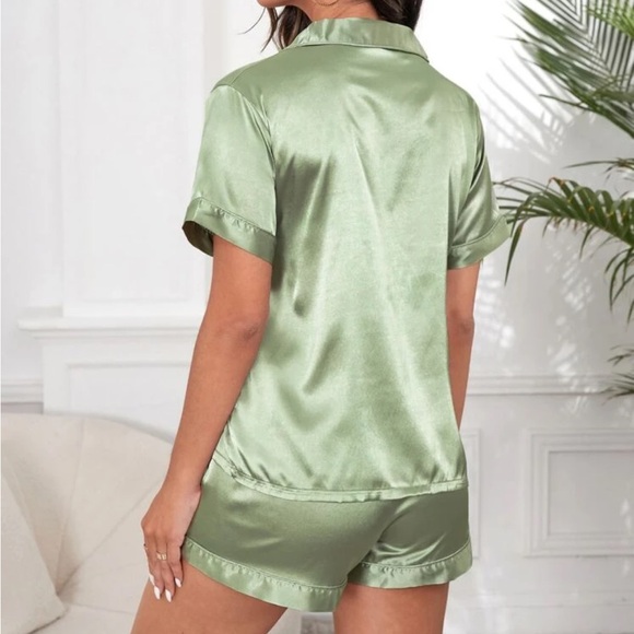 NEW! Satin pajama set-XL - Picture 2 of 3